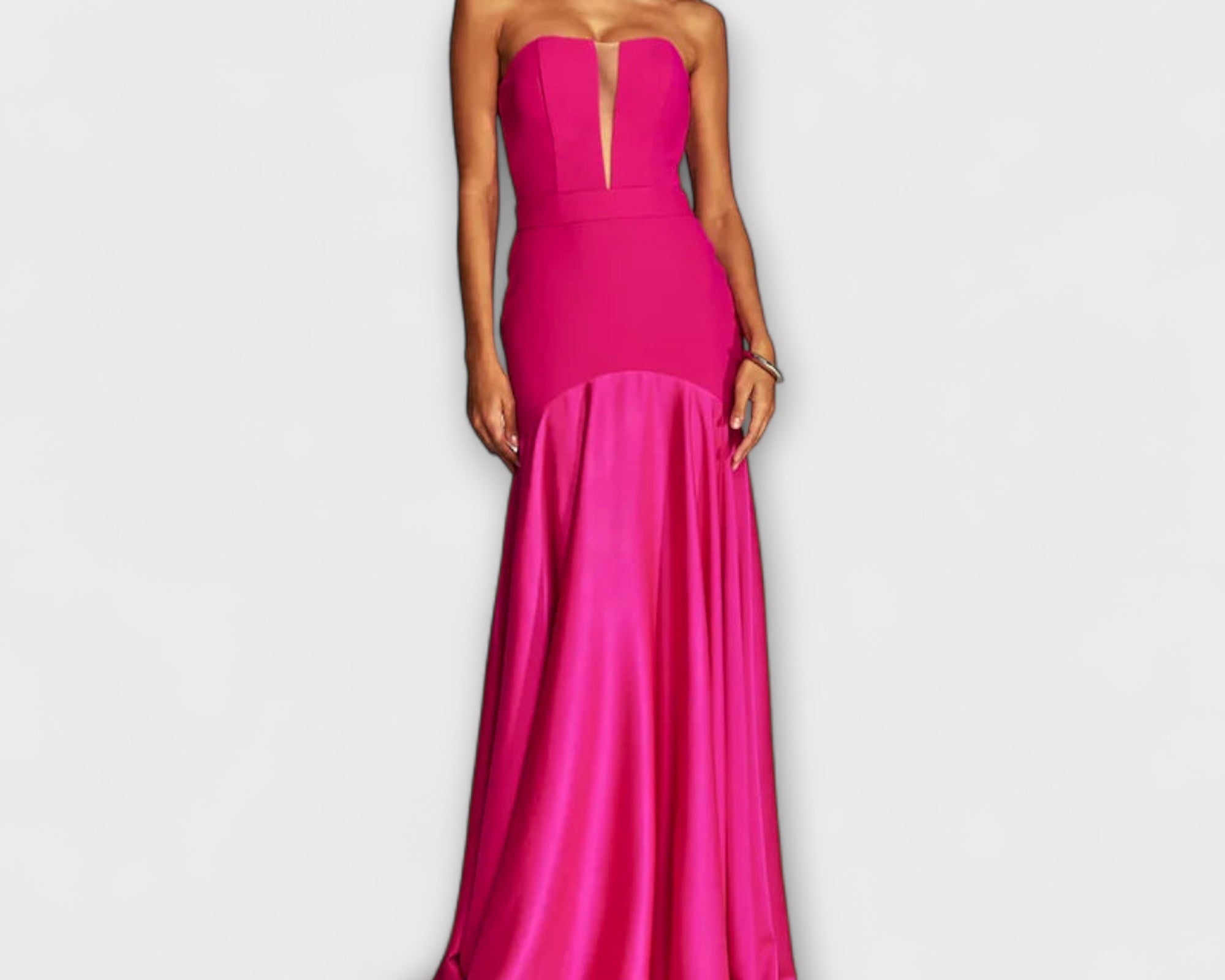 Flaw - Maxi dress with off-the-shoulder and V-neck