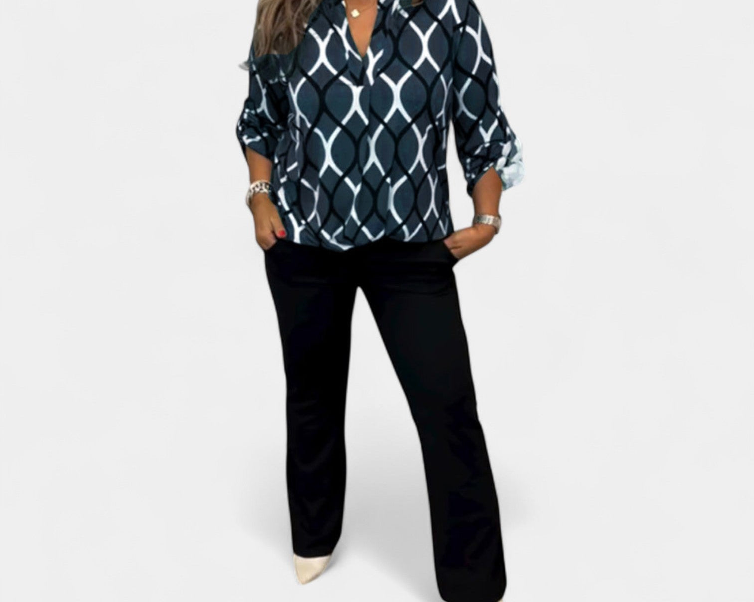 Petra – Blouse with graphic pattern