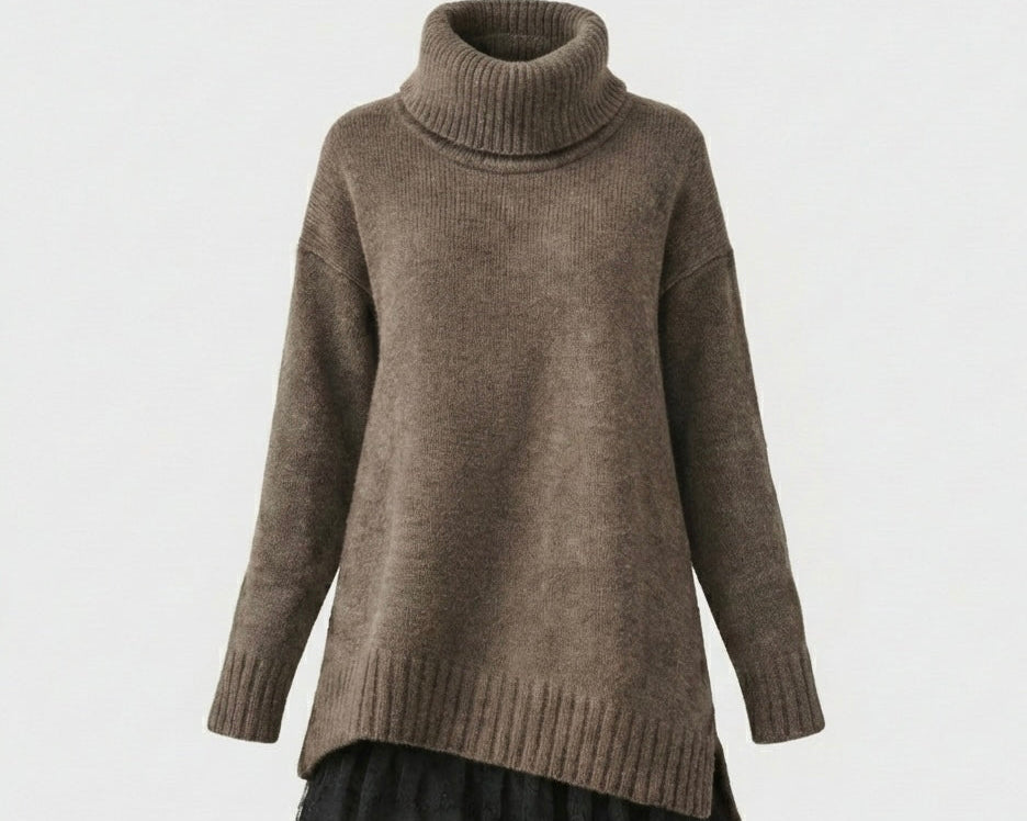 Sára | Luxury knitted dress with a turtleneck and lace detail