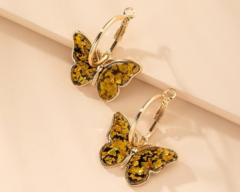 Earrings with multicolored butterflies in gold