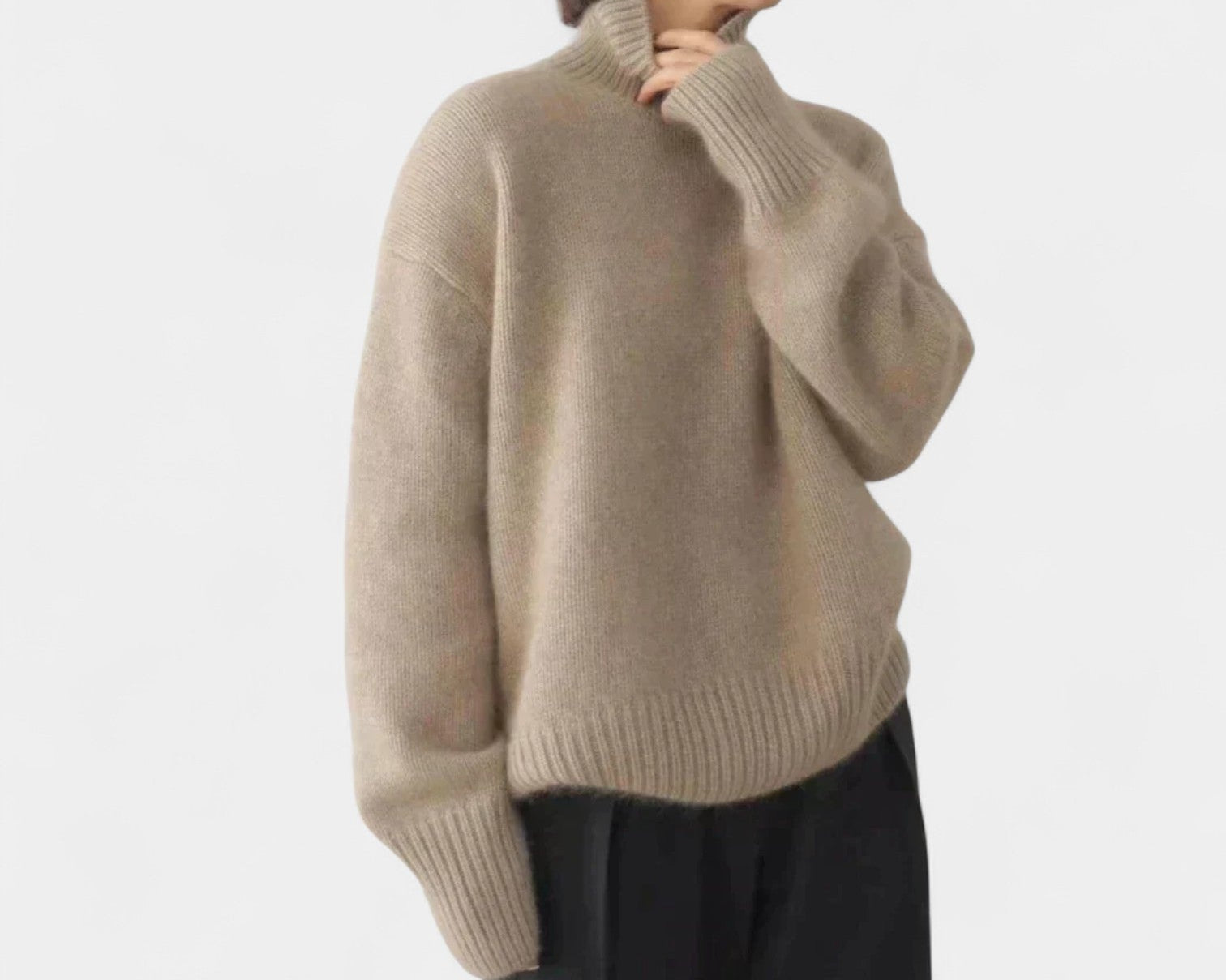 Jarmila – Cashmere Turtleneck