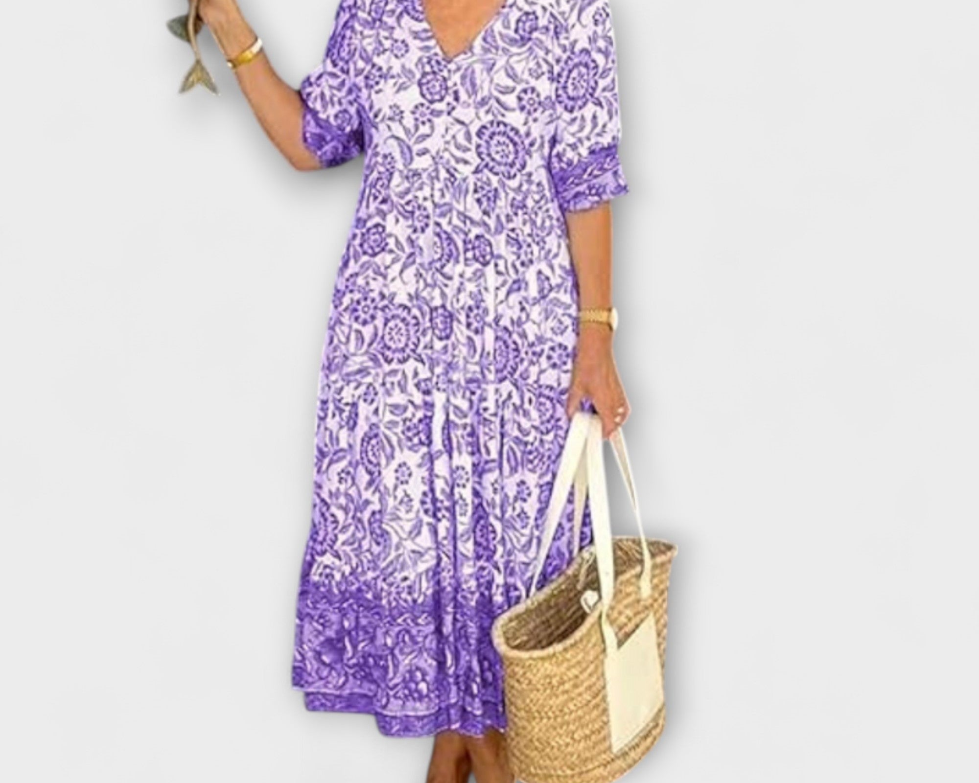 Caitlin - Elegant floral dress with an airy design