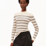 ALAANIA GESTREIFTER STRICKPULLOVER | oatmilk-black