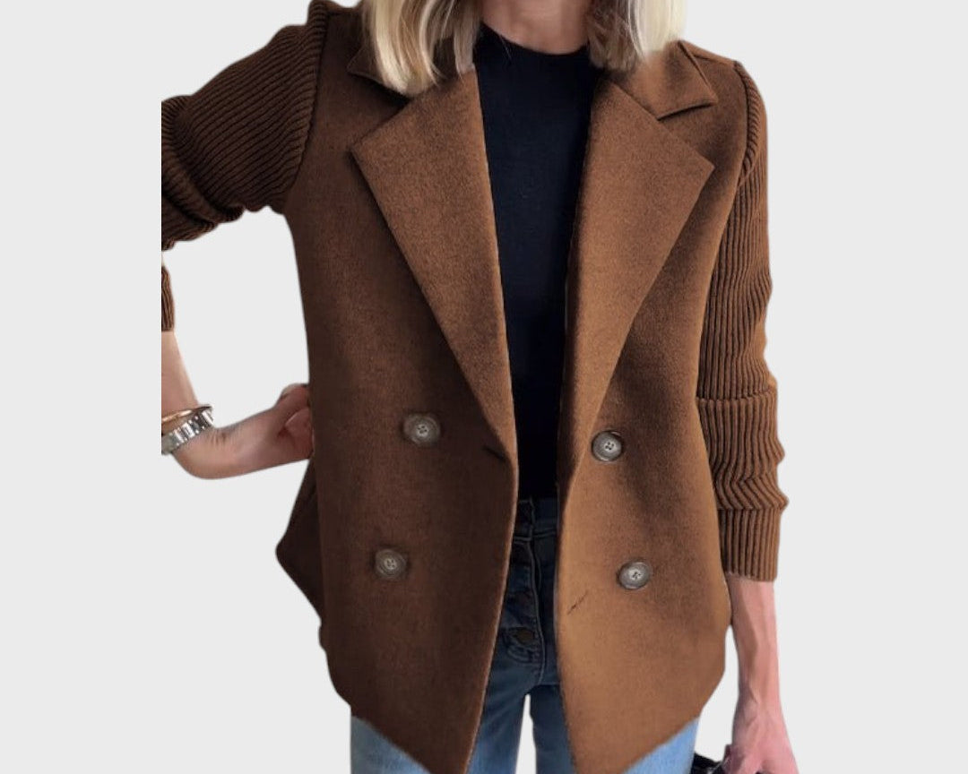 Emma – Elegantní blazer s úpletem na rukávech