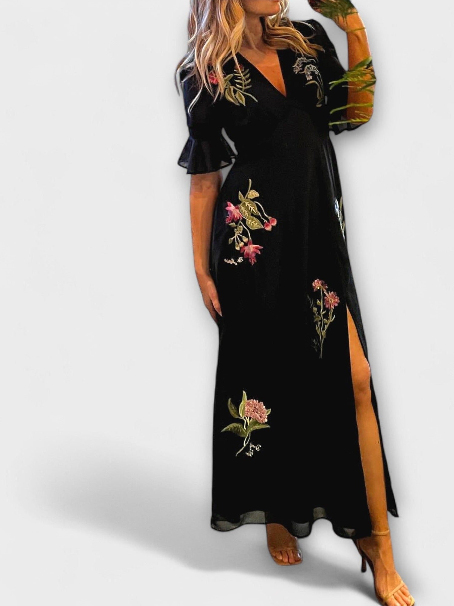 Beatrice - Elegantní modro-námořnické šaty s květinovou výšivkou