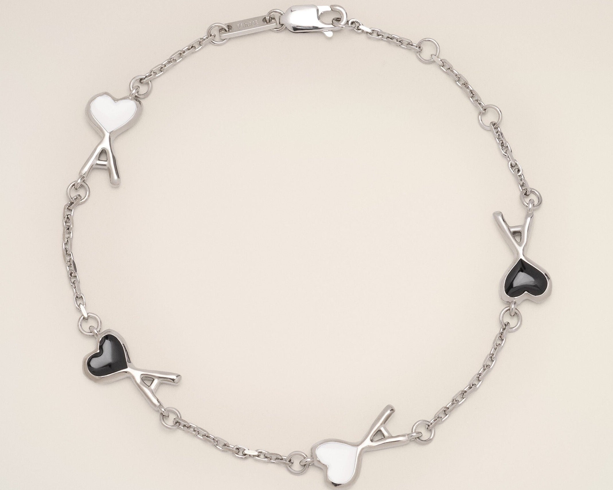 Bracelet argenté en laiton Ami de Coeur martelé