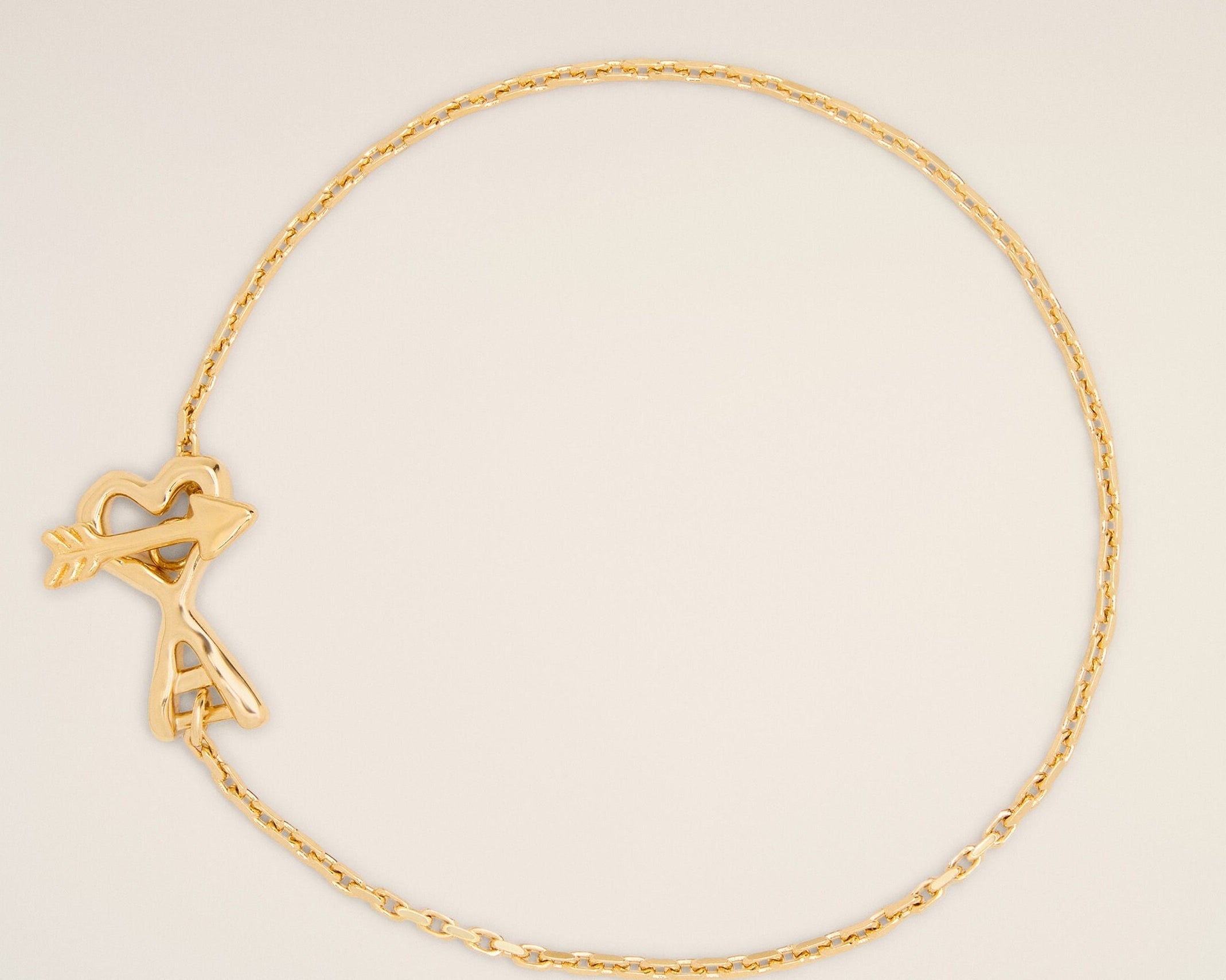 Bracelet doré en laiton Ami de Coeur flèche martelé