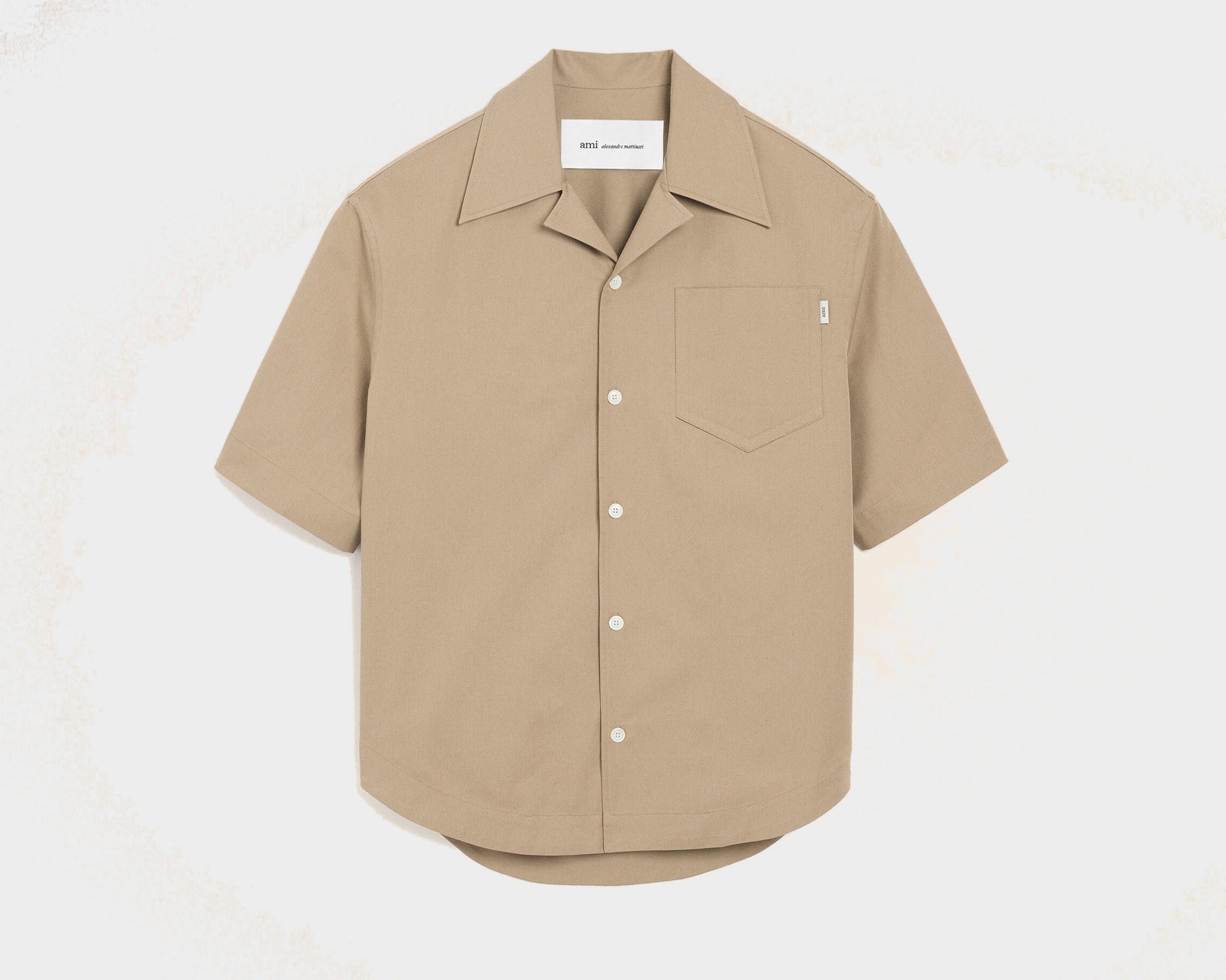 Chemise Large Beige Manches Courtes Col Requin en Coton
