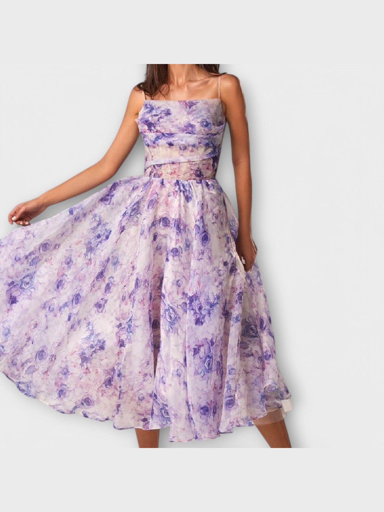 Elegantní Midi Šaty z Chiffonu