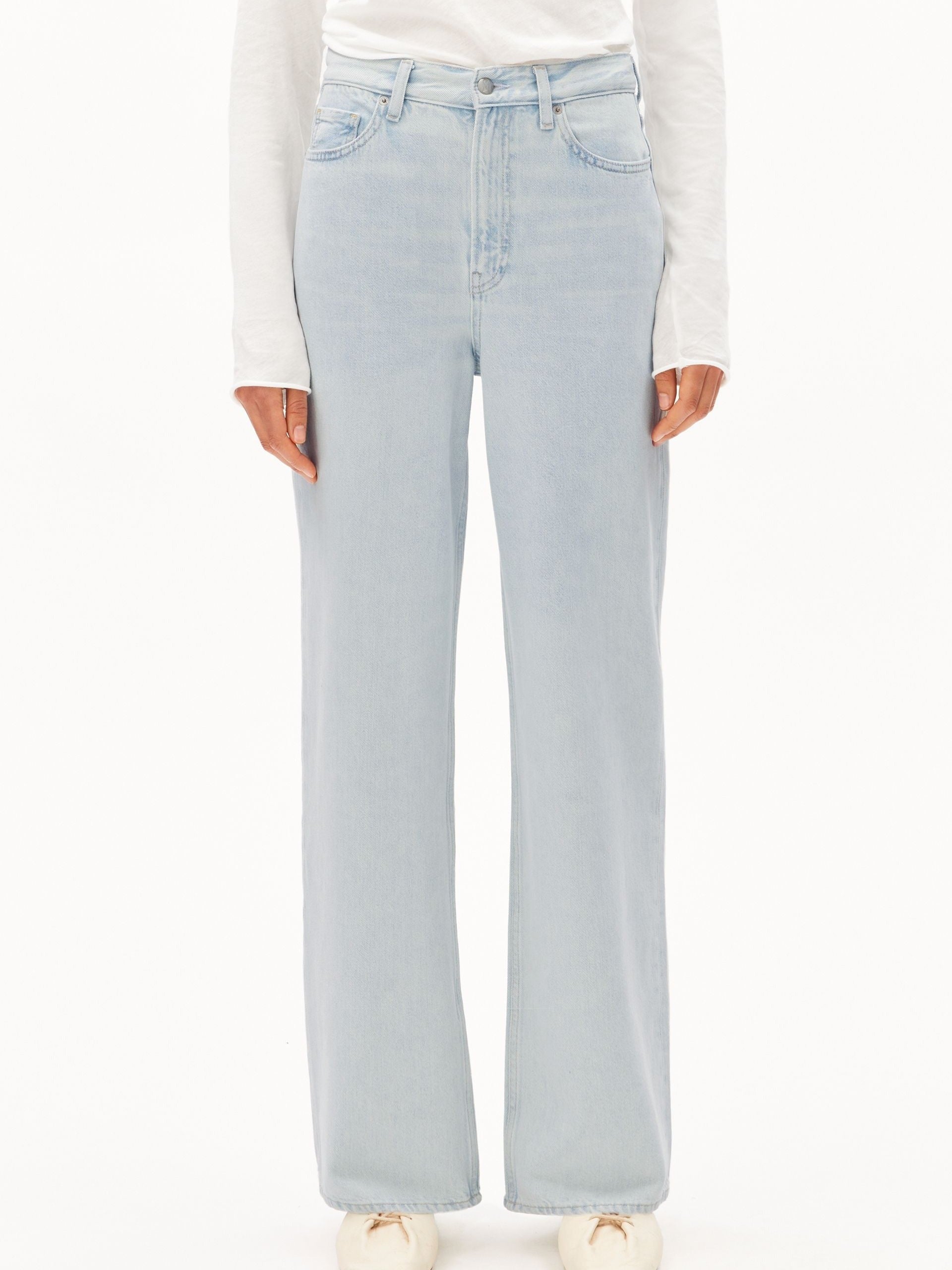 ENIJAA HIGH WAIST WIDE JEANS