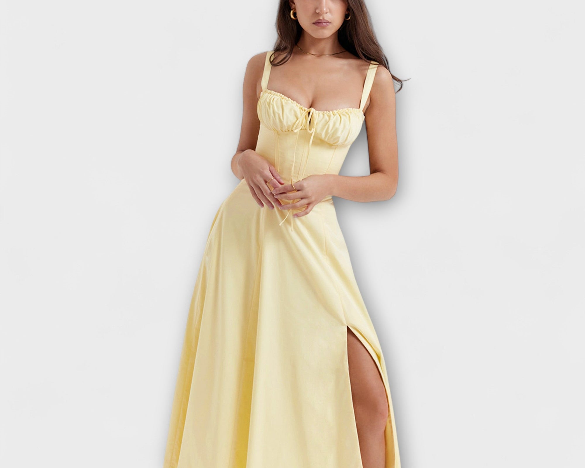 Zipporas - Přizpůsobený dress s moderním jarním květinovým potiskem