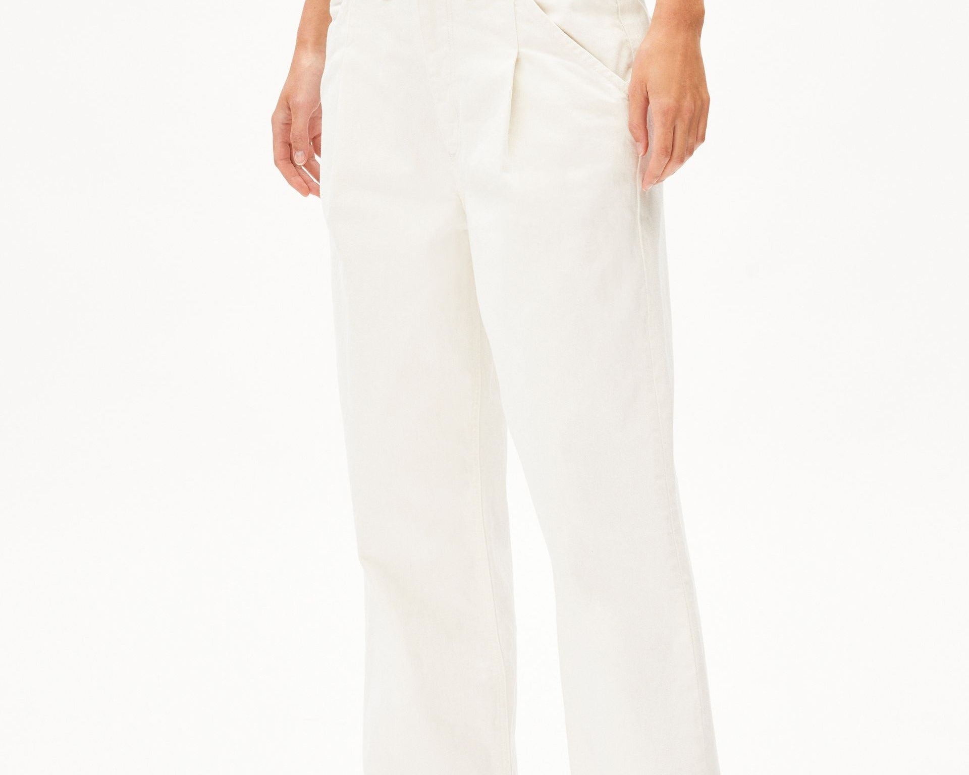 HAAYI DETAIL | white