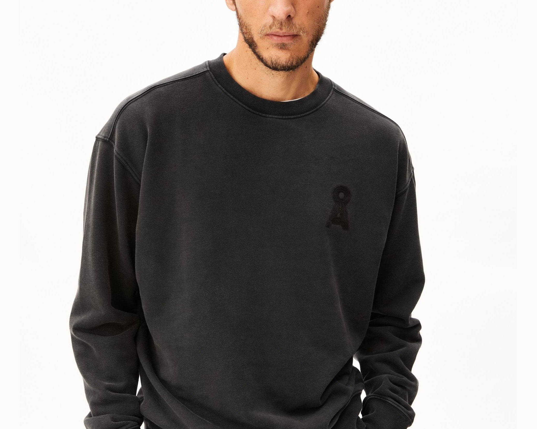 ICONIC Å GMT DYE SWEATSHIRT | black washed