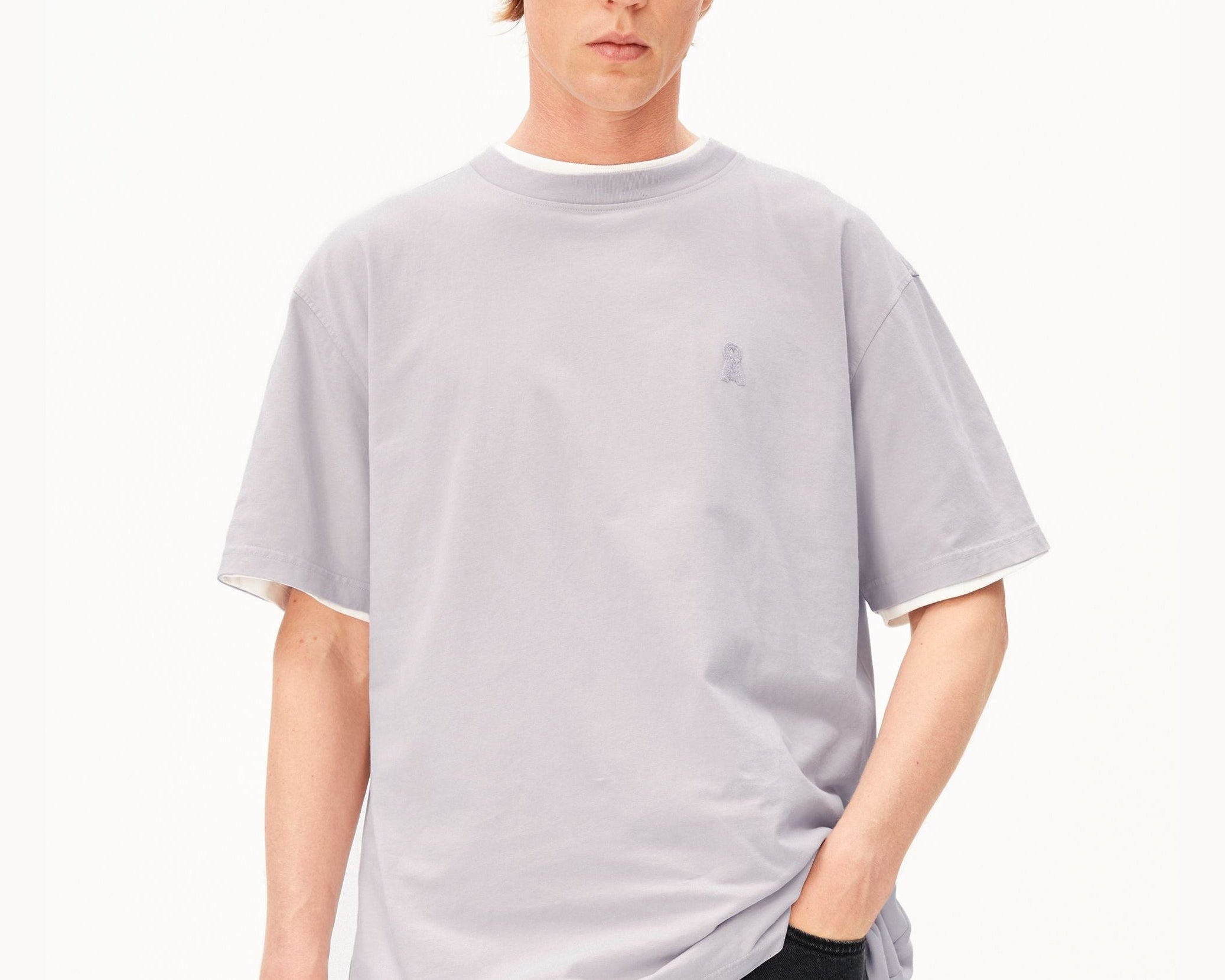 ICONIC Å MAARKOS GMT DYE T-SHIRT | moonlit lilac washed