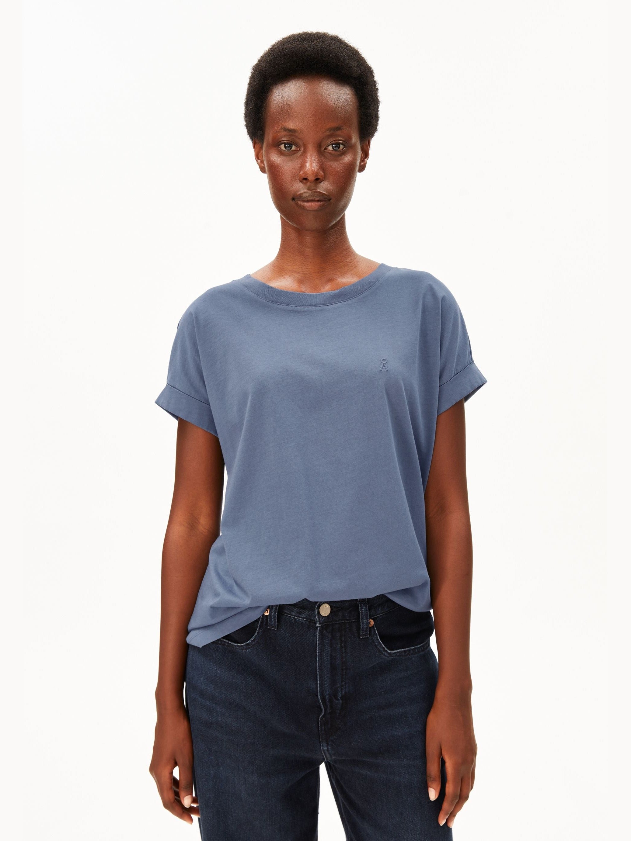 IDAARA T-SHIRT | dusty moon