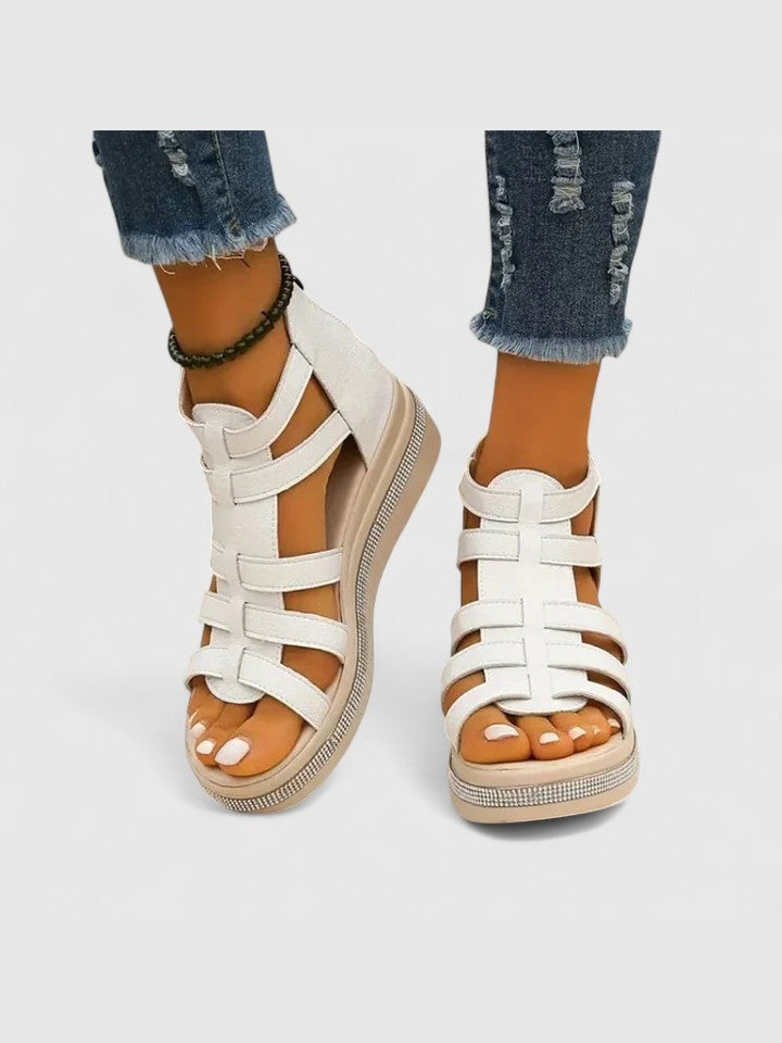 Kendall | Ortopedické sandály se strass kamínky