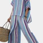 Lucie – elegantní top v pastelově mauve a pruhované lněné kalhoty