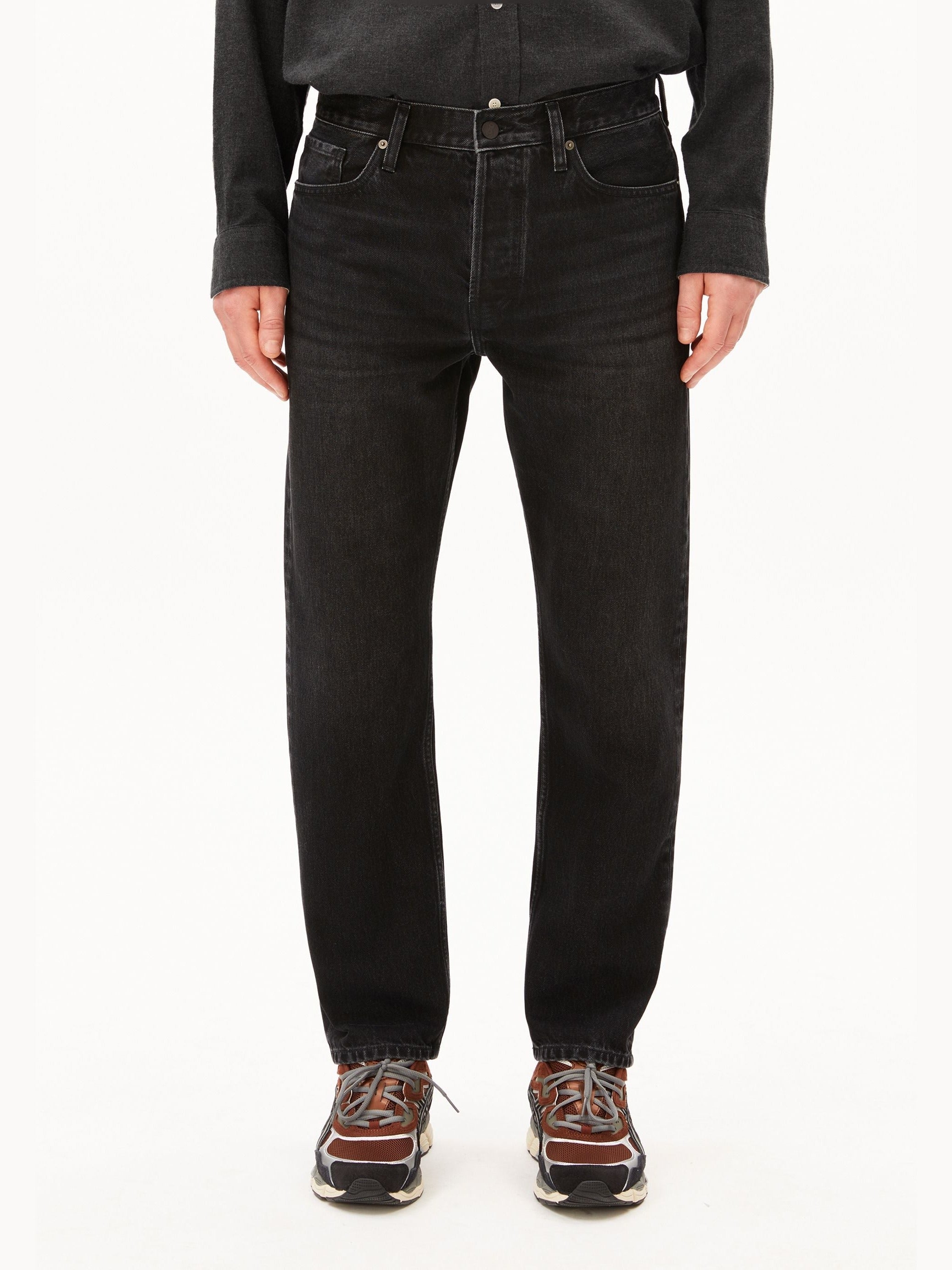 MAADOX CLASSIC STRAIGHT JEANS | phantom