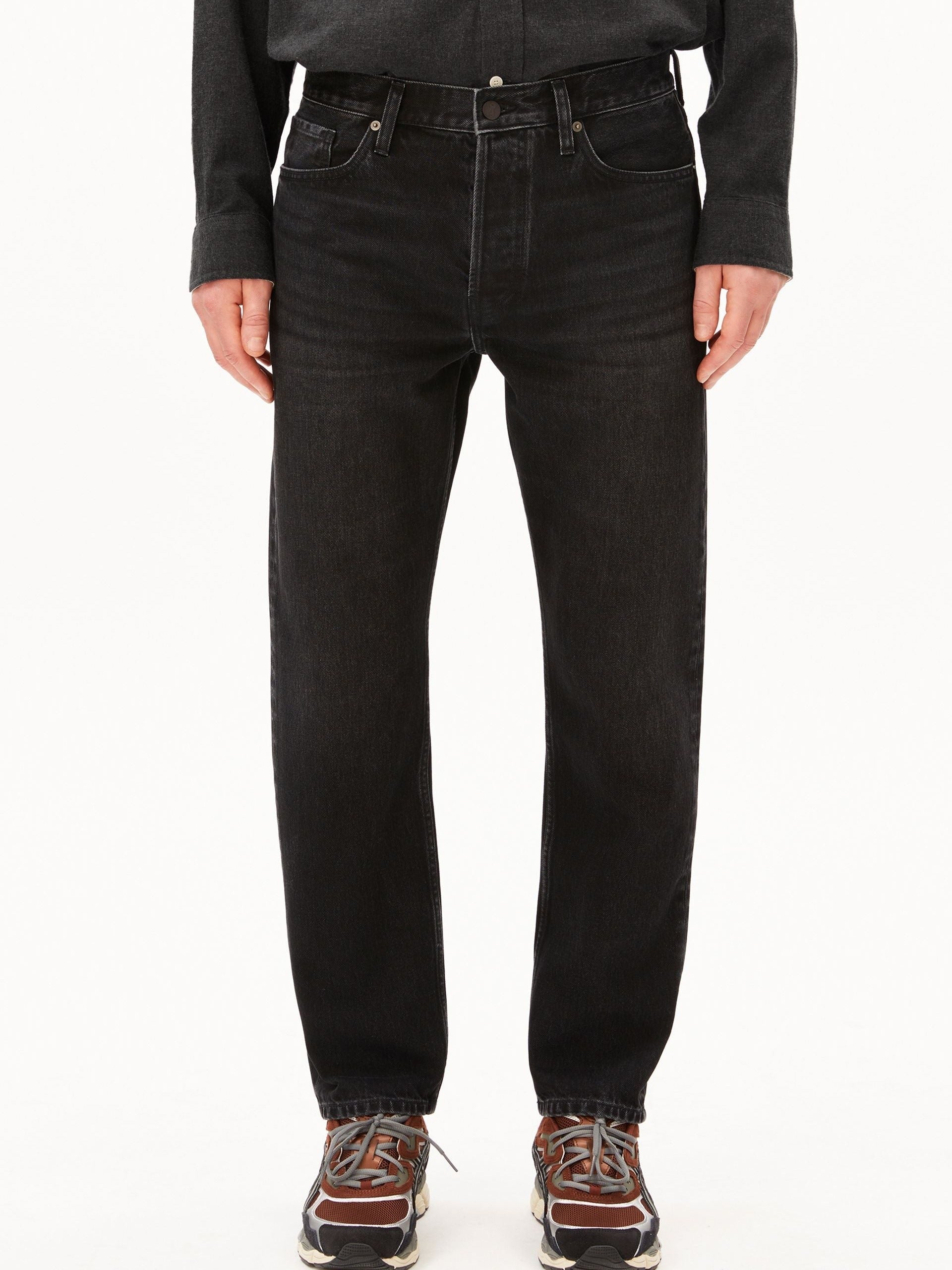 MAADOX CLASSIC STRAIGHT JEANS | phantom