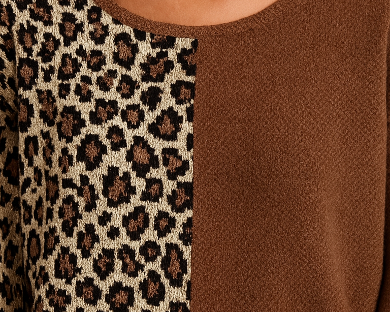 Marina - Ležérní svetr s leopardím designem