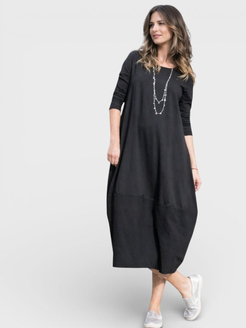 Marlena – Elegantní volné šaty s nadčasovým střihem