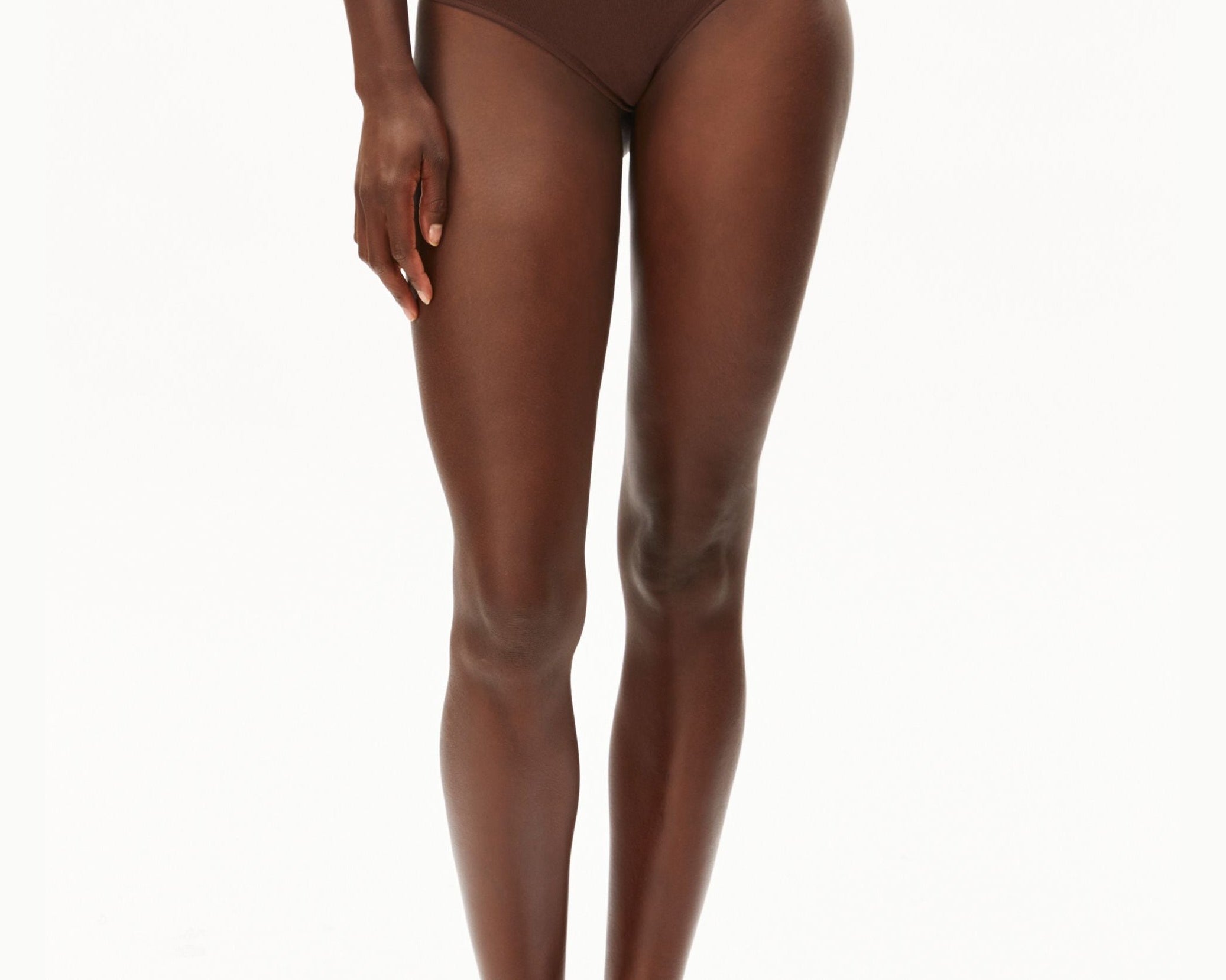 PANTAA SEAMAALA SLIP | ebony