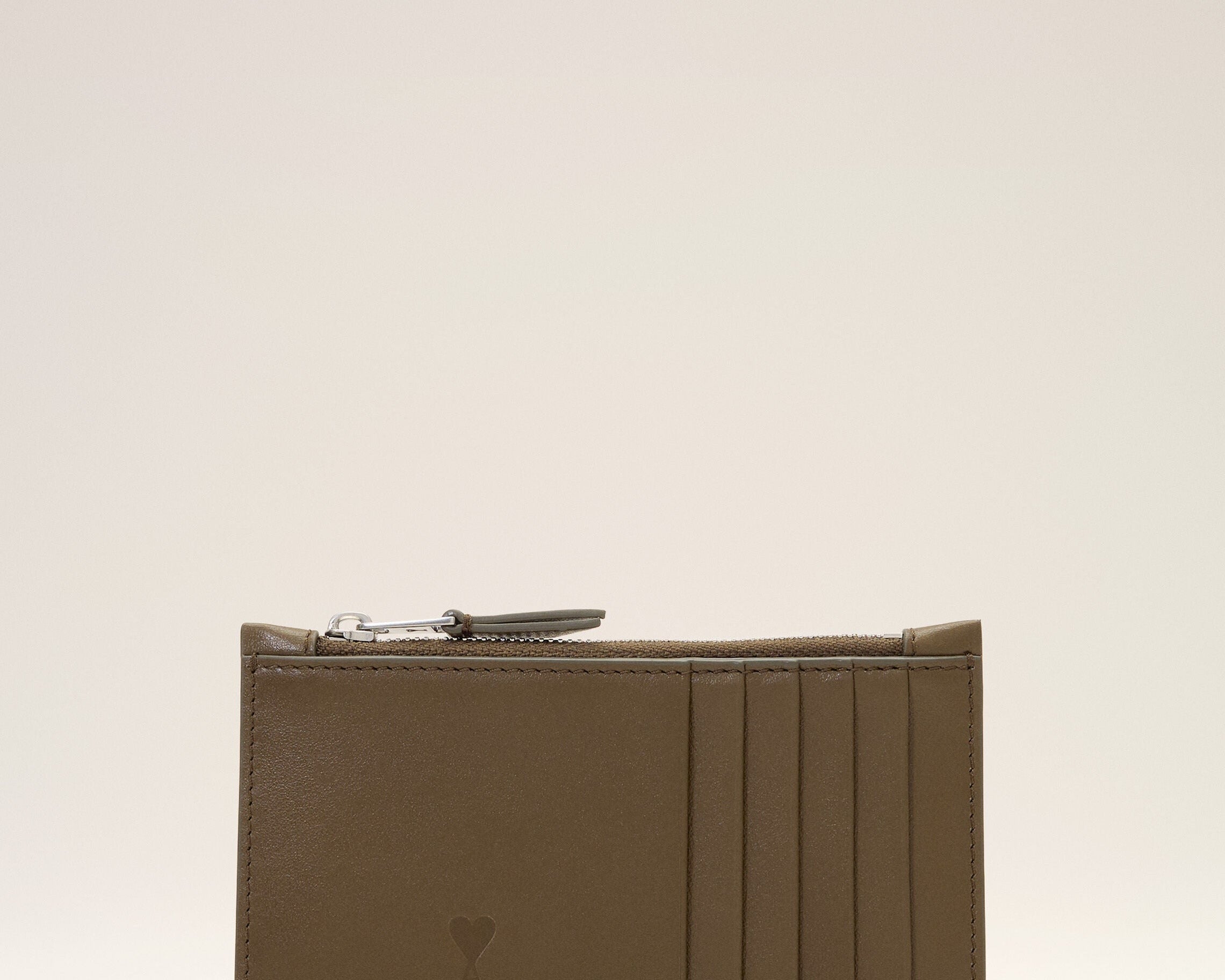 Porte-cartes zippé marron en cuir de vachette Ami de Coeur