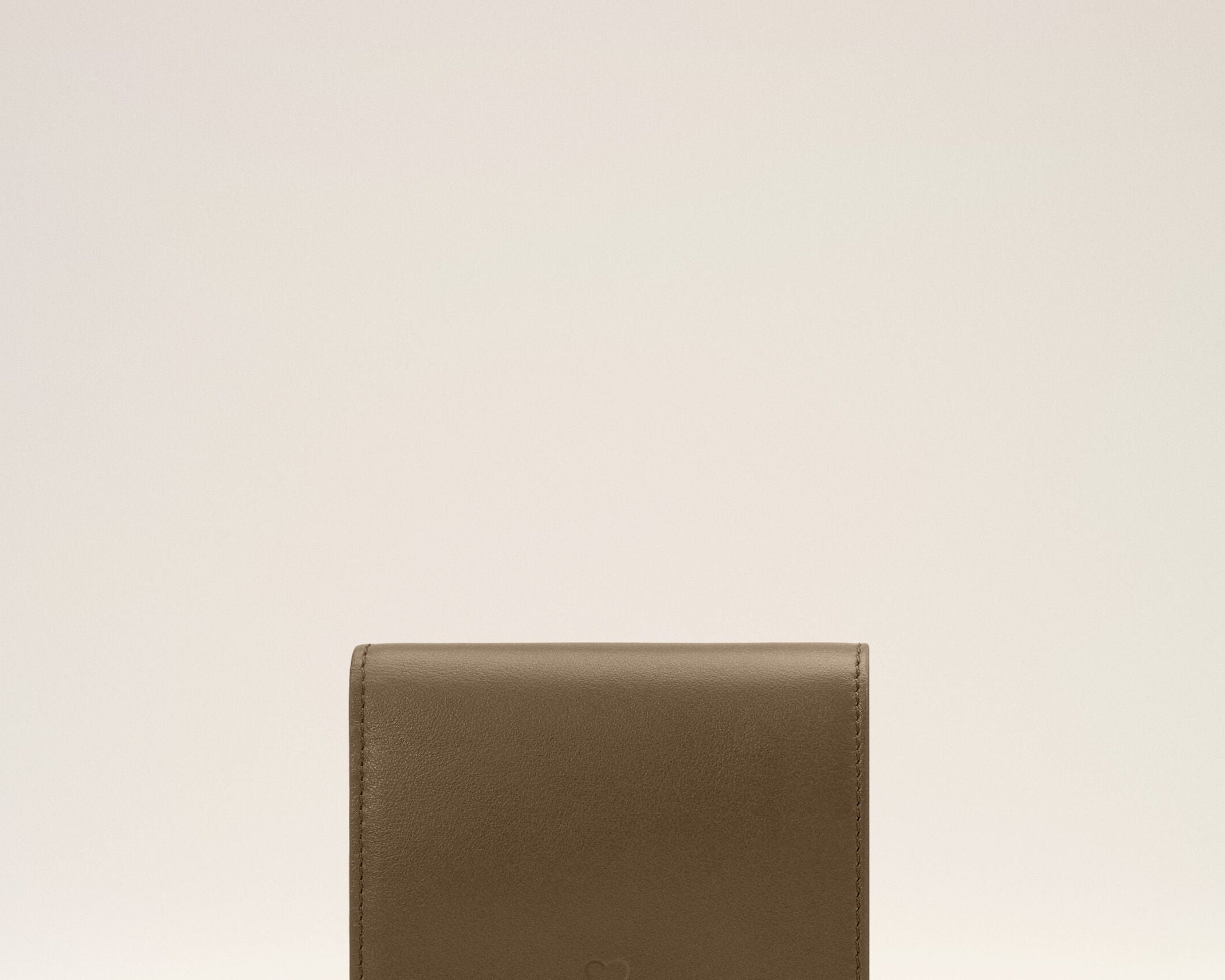 Portefeuille à double volet marron en cuir de vachette Ami de Coeur
