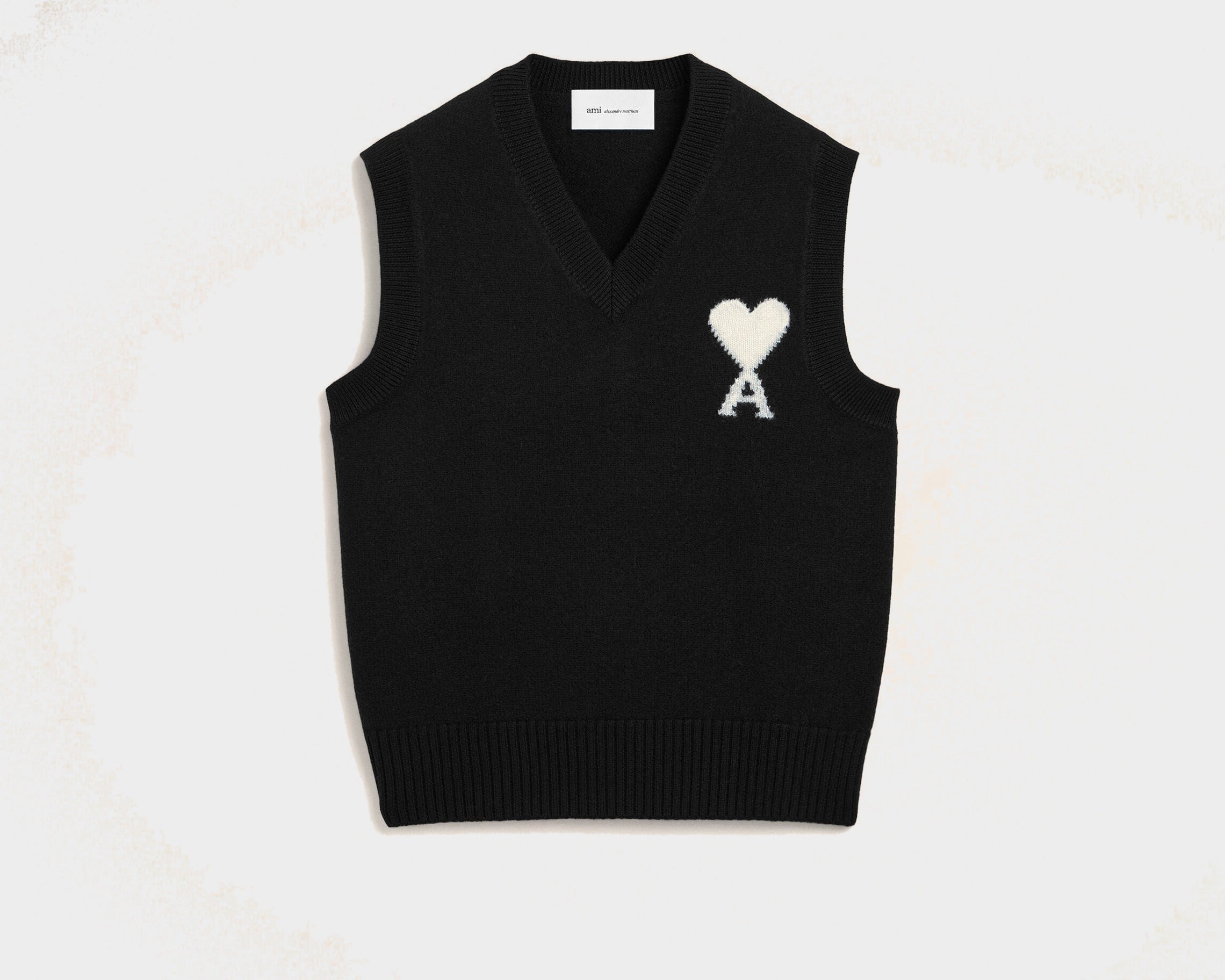 Pull noir en laine sans manches Ami de Coeur