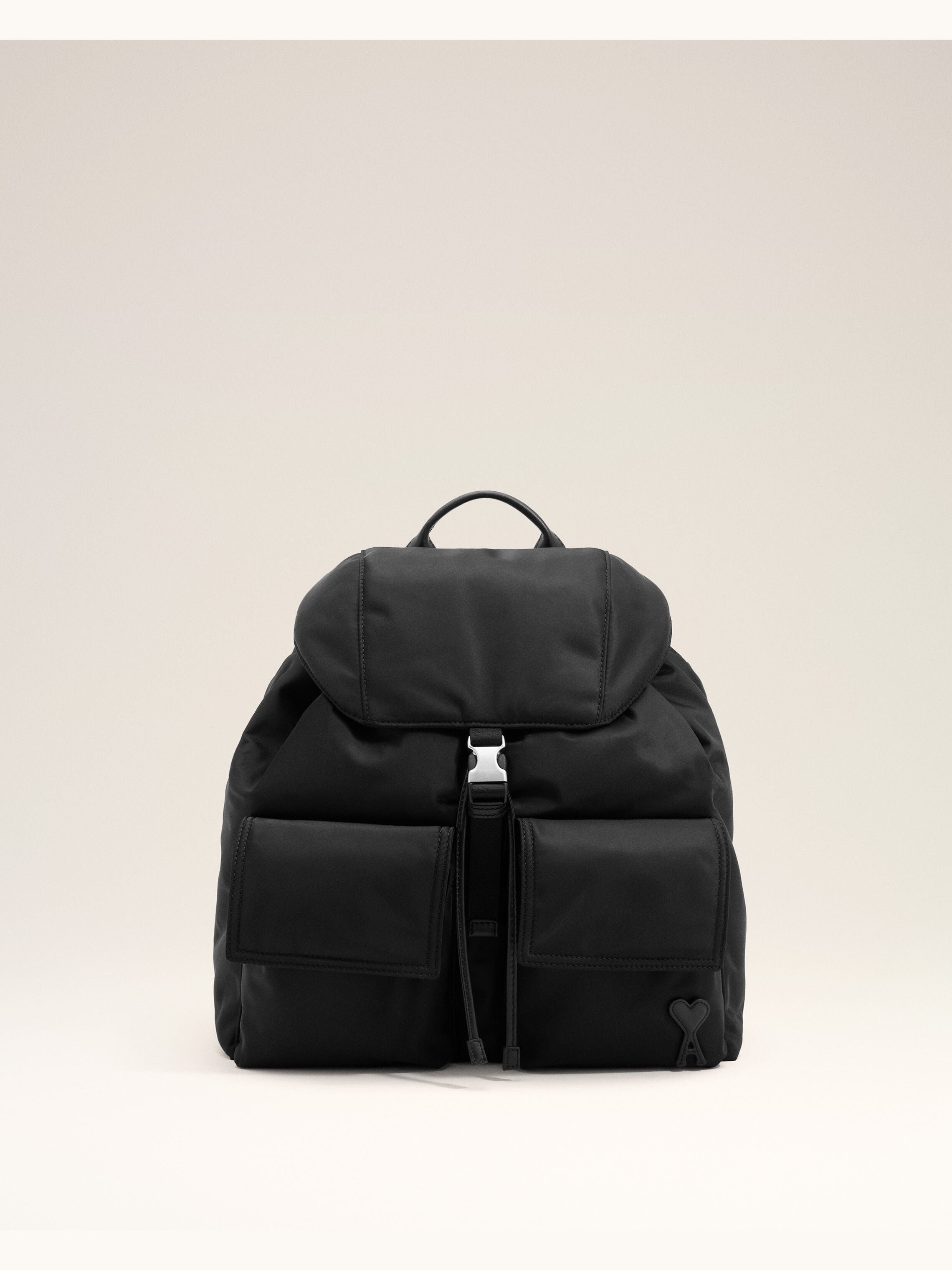 Sac à dos à rabat Marcel noir en nylon