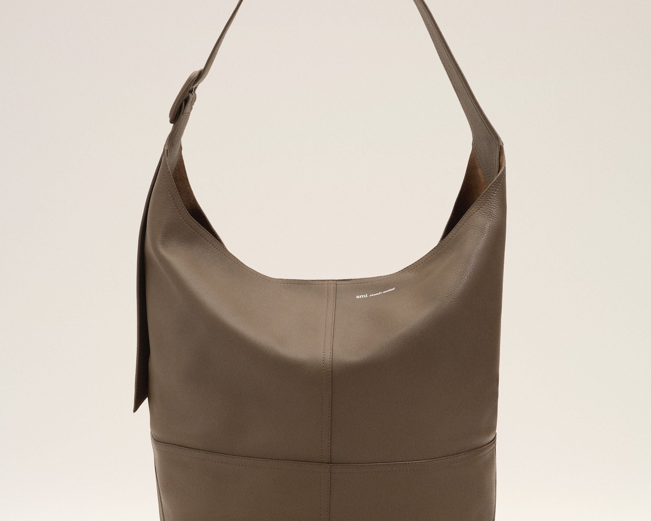 Sac crossbody Etienne marron en cuir de taurillon