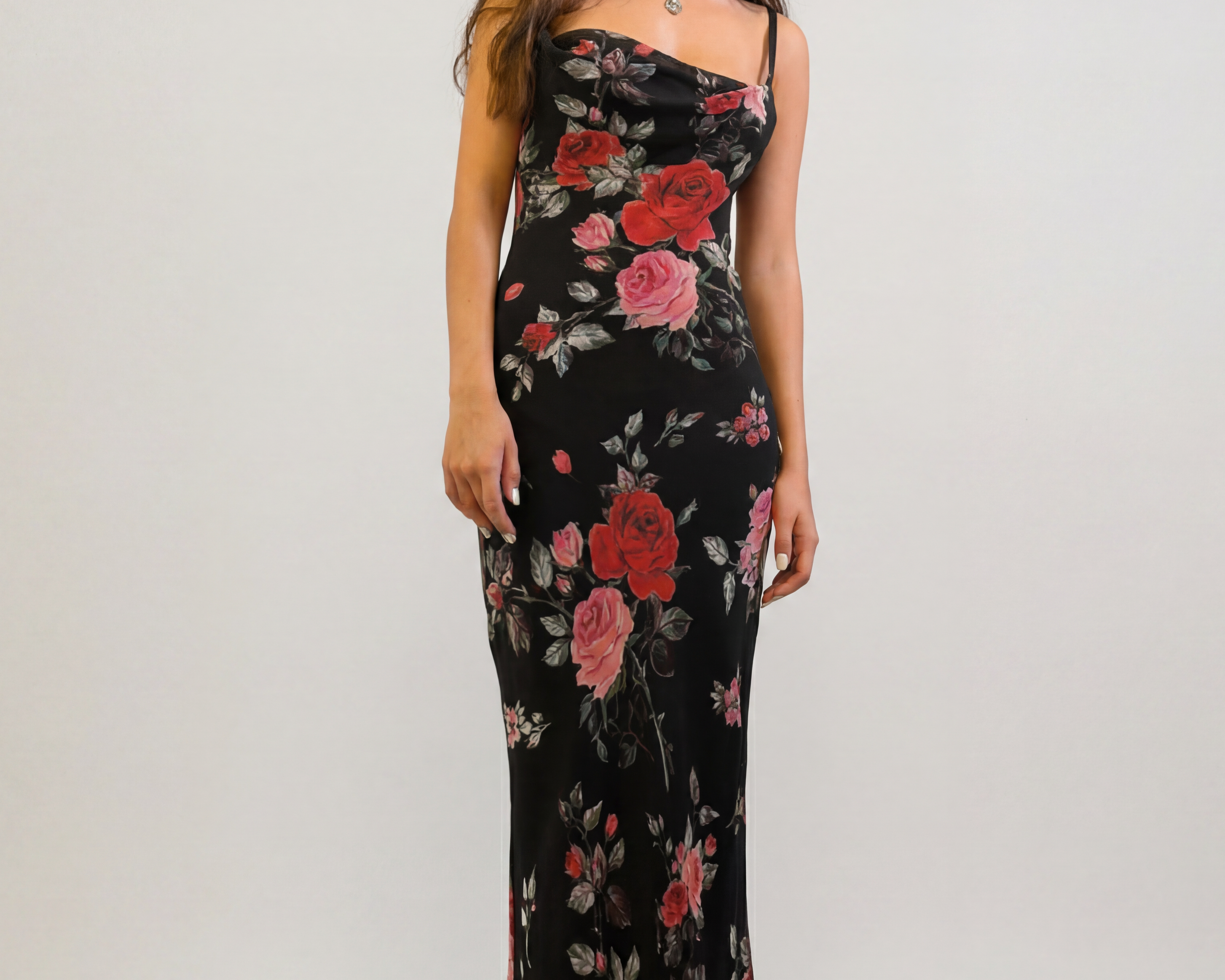 Šaty bodycon s květinovým vzorem a ramínky