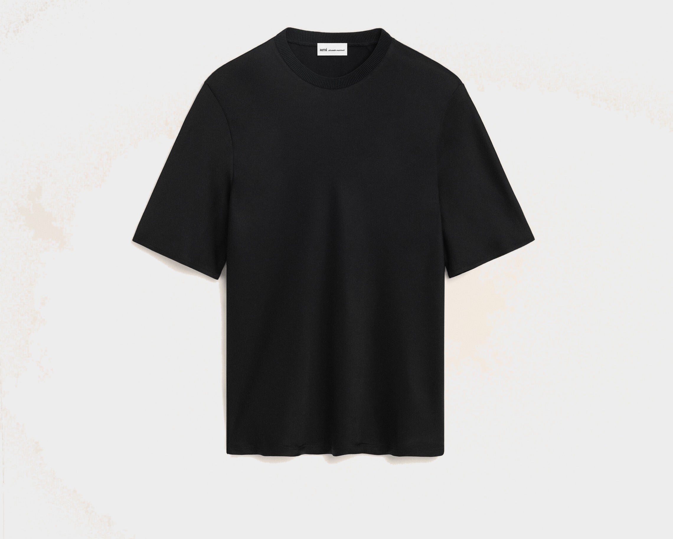 T-shirt Noir Manches Courtes Détail Bord Côte en Satin