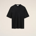 T-shirt Noir Manches Courtes Détail Bord Côte en Satin