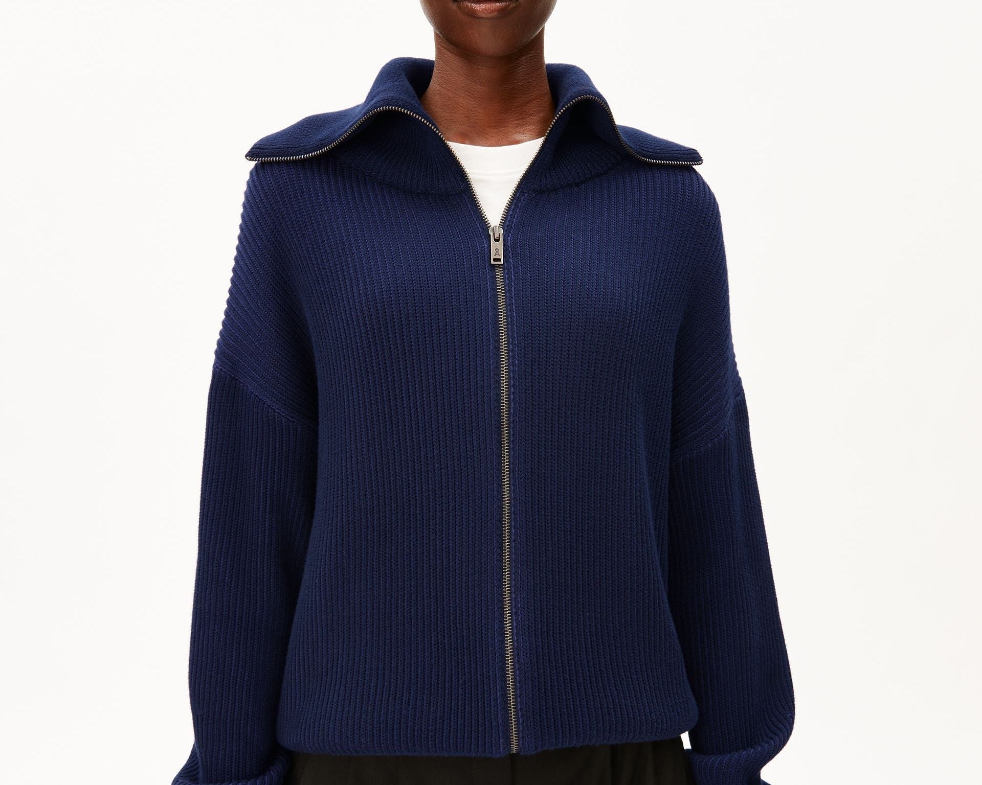 VANISÉ RIPPSTRICK-CARDIGAN | tinted navy-light tinted navy