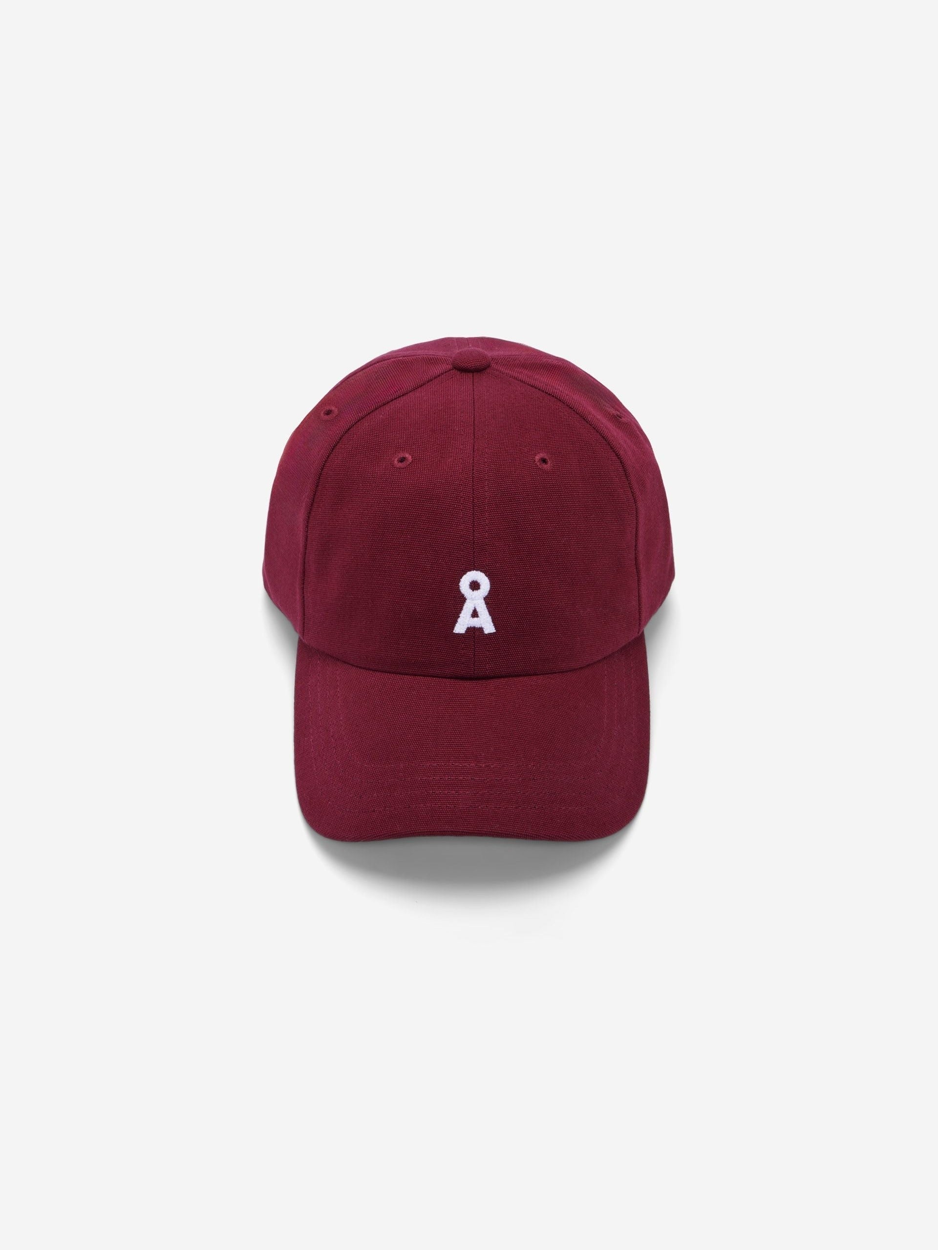 YENAAS BOLD KAPPE | velvet red